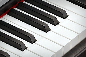 کلاویه-‌های-چوبی-اصیل-Kurzweil-M130W-WH