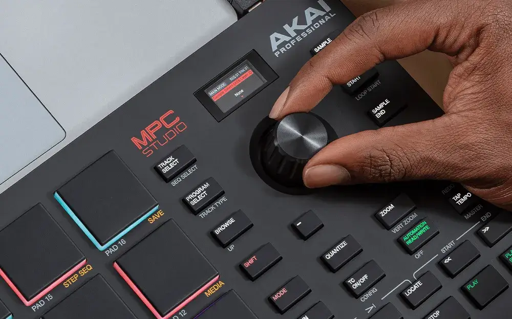 کنترلر-نرم-افزار-Akai-MPC-Studio-2-003
